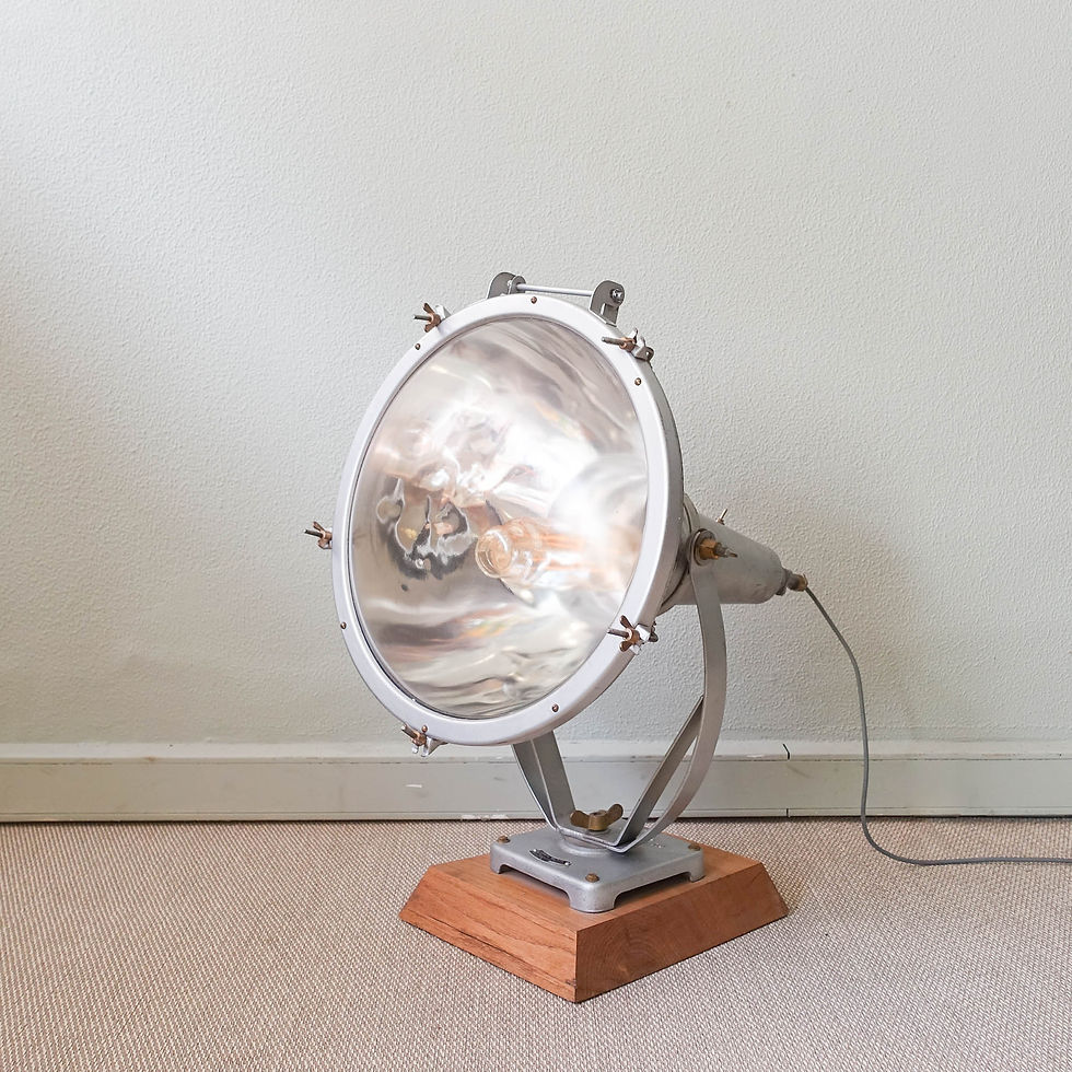 XXL Mazda Paris Industrial Vintage Exterior Focus Lamp