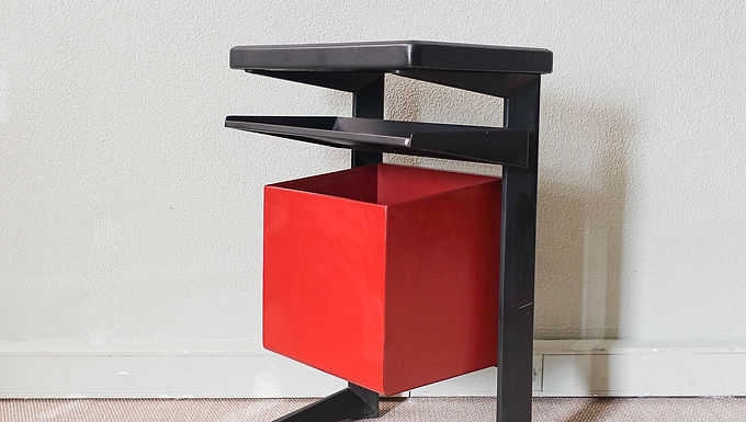 Telephone table, “Cortez” Line, by Daciano da Costa for Metarlúrgica da Longra