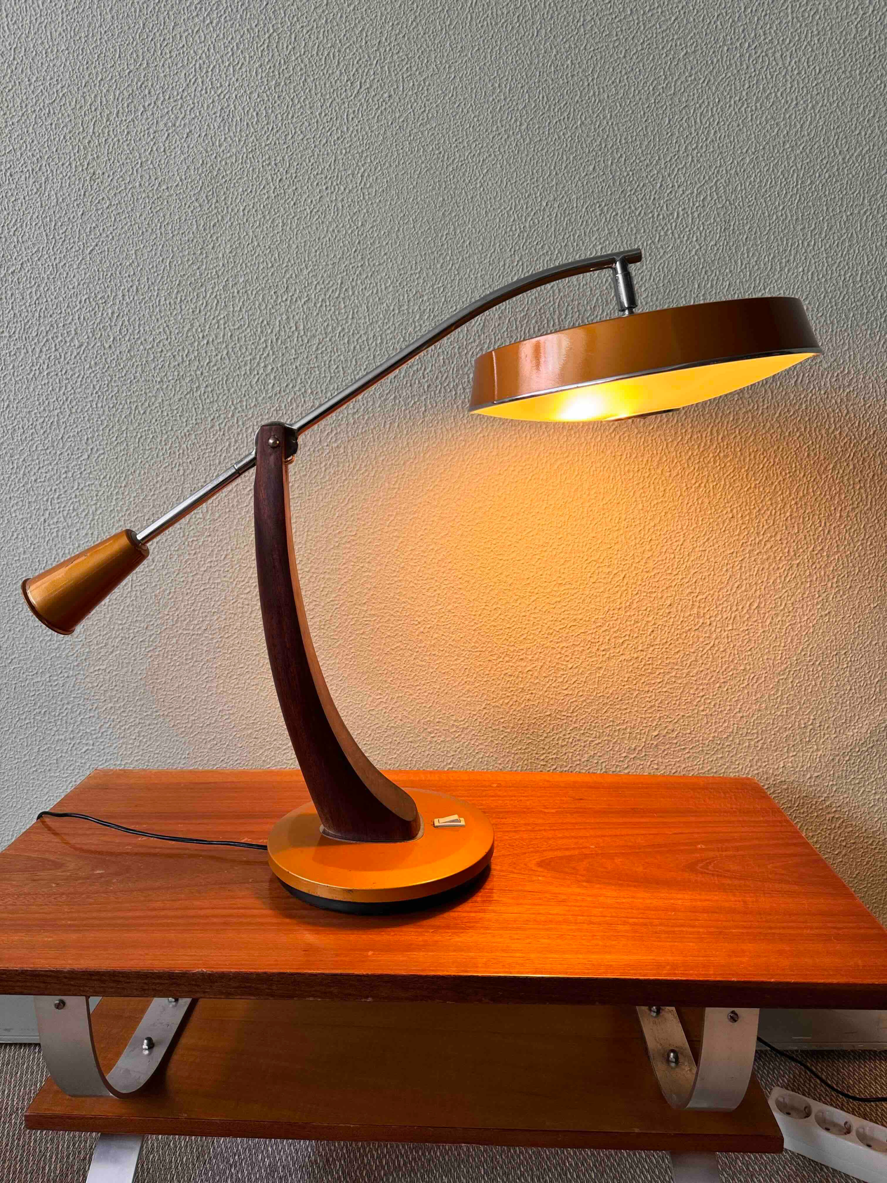 Gold Presidente "Pendulum" Desk Lamp, from Luis Perez de la Oliva for Fase 1963
