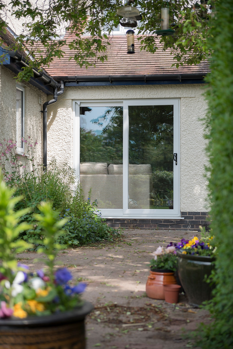 Evolve Patio White Garden External.jpg