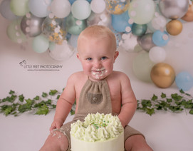 Swadlincote baby photographer