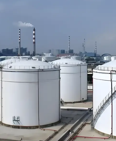 Welded tanks with Floating Roof