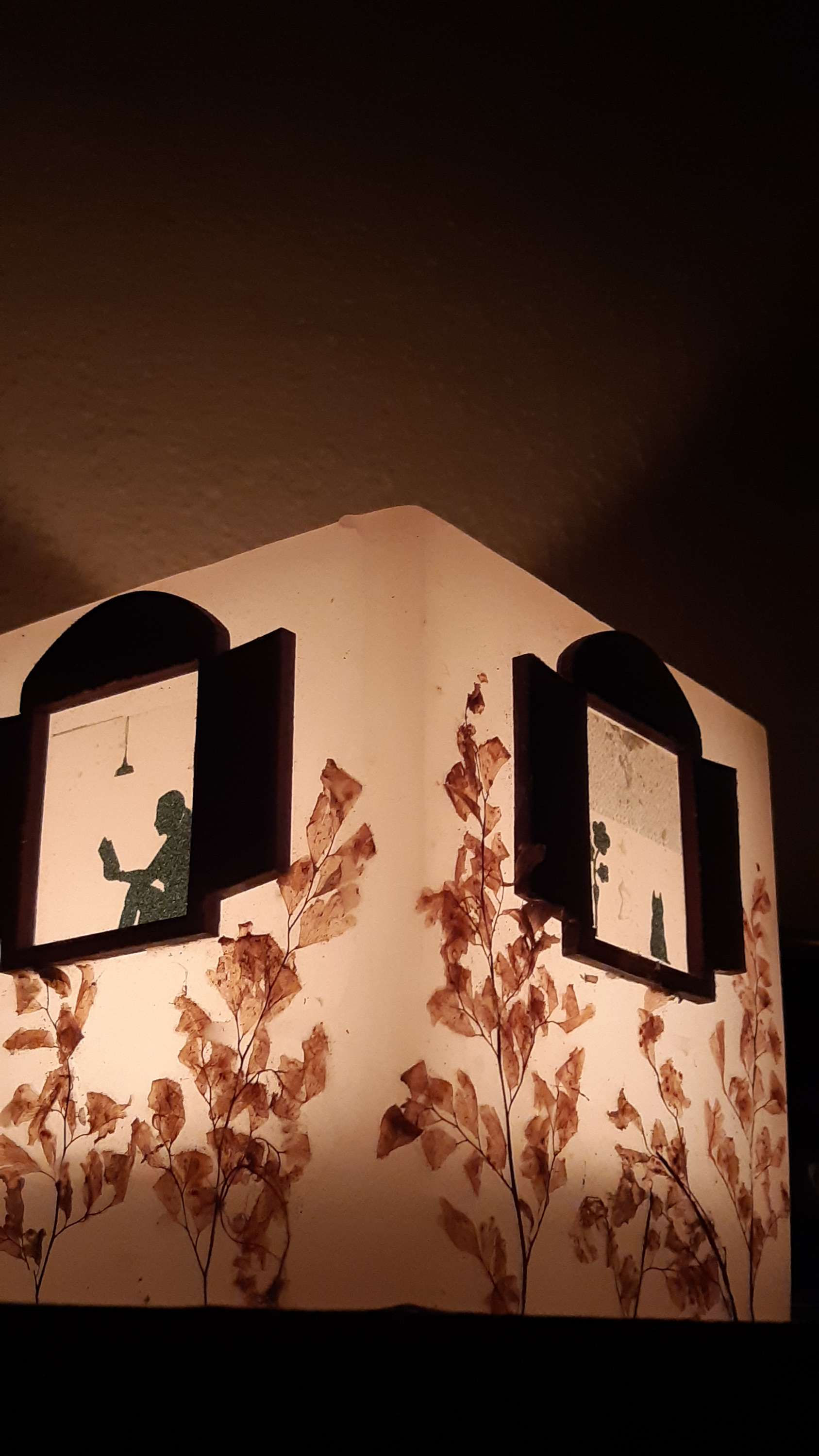 Luminária quadrada - Janelas