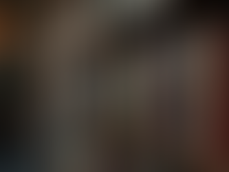 Explore and Purchase Thrillers Online: Top Online Stores to Discover Your Next Page-Turner