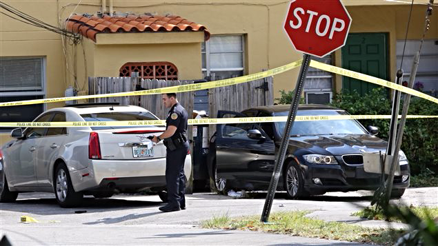 150401_r49s7_miami-meurtre-fils-dube2_sn635_edited.jpg