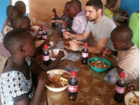 Help Orphans at Christmas