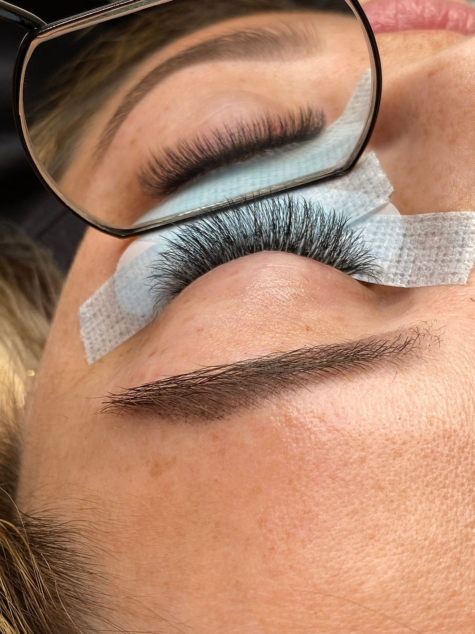 Hybrid Lashes