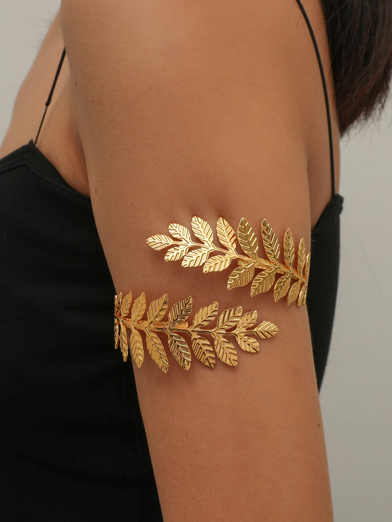 Metal Leaf Design Wrap Bracelet