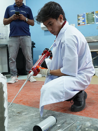 Buildrite Specialty Tools Caulking Gun