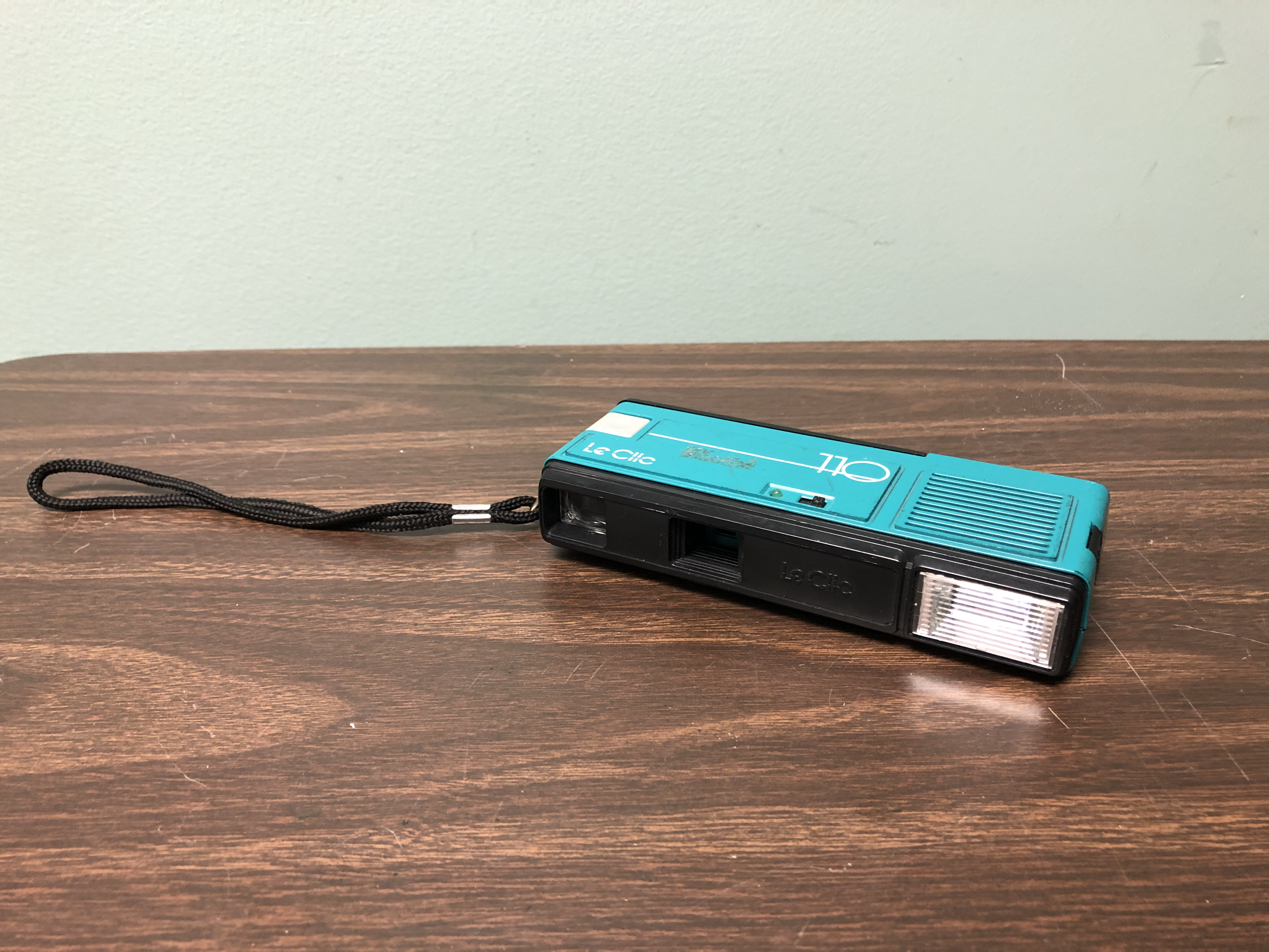 Le Clic 110 Camera