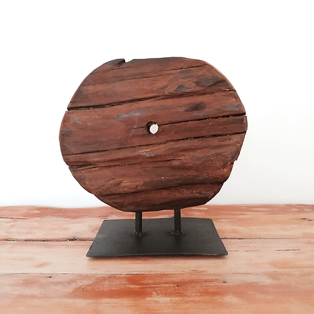 Escultura-Rueda-Madera.png