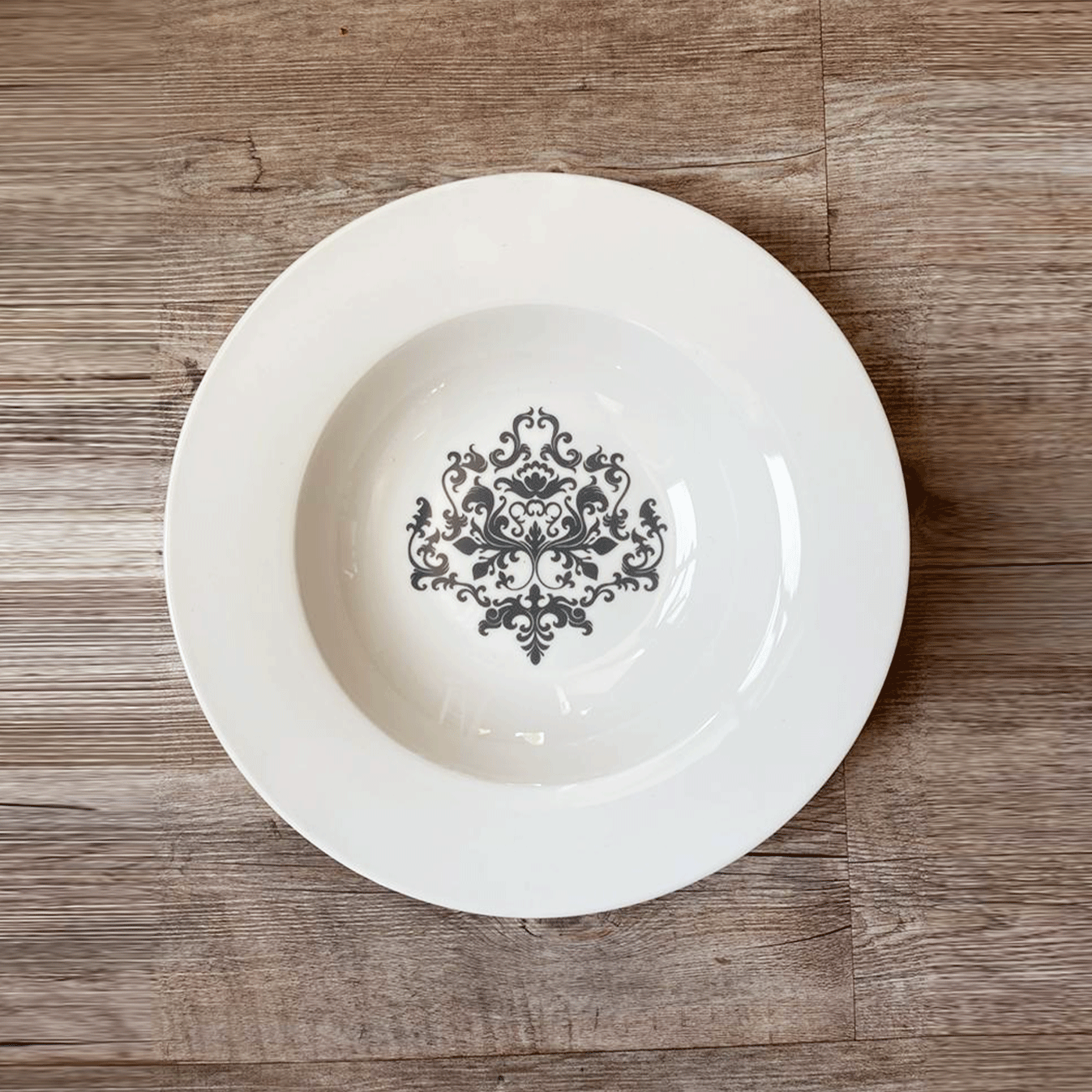 Plato Ensalada/Pasta Escudo