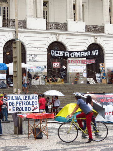 Social Movements’ Traces: The 2013 Protests in Rio de Janeiro