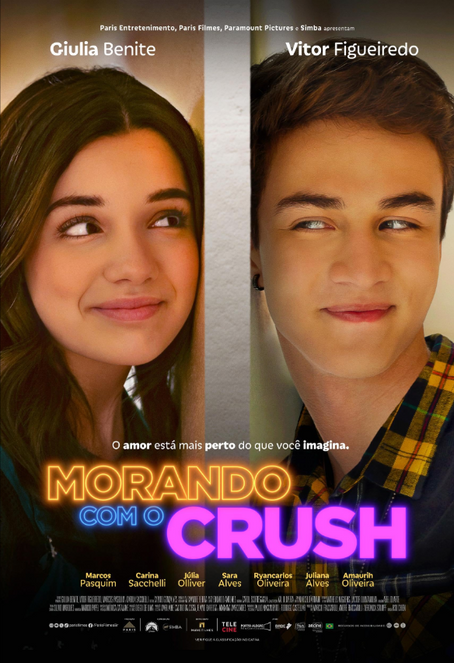 Trailer oficial de “Morando com o Crush” (2024), com direção de Hsu Chien, estrelado por Giulia Benite (Luana) e Vitor Figueiredo (Hugo). A comédia romântica retrata dois colegas que se apaixonam enquanto suas famílias decidem morar juntas, criando situações divertidas e afetivas.