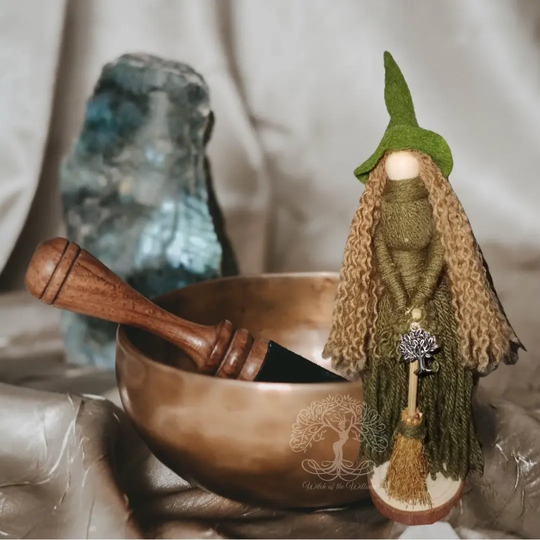 Willow - The Healer - 20cm