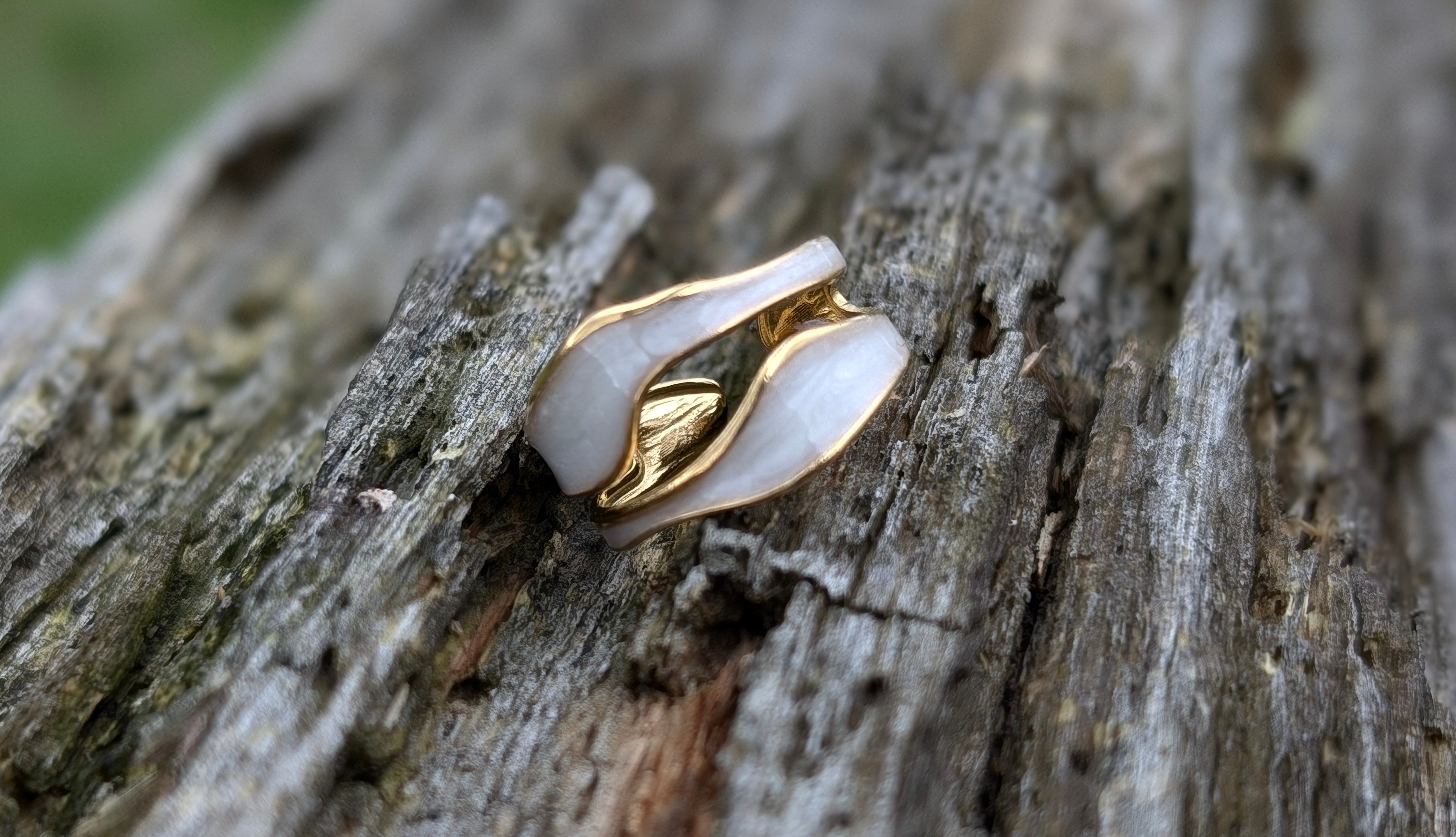 Open White Wave Ring