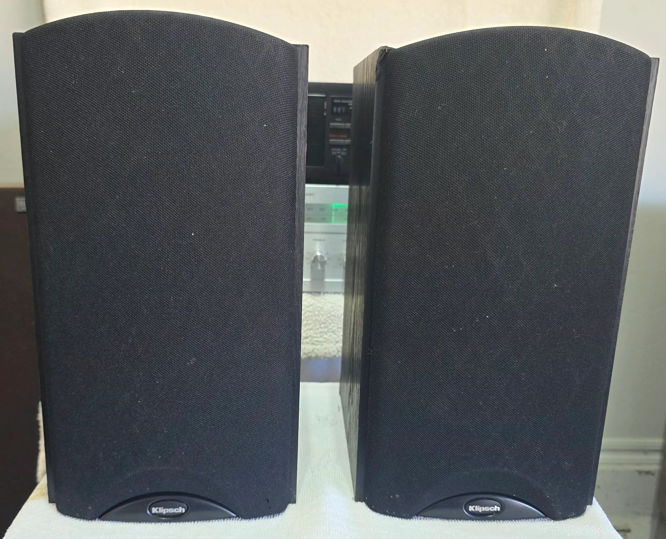 Klipsch Synergy B-20 Speakers