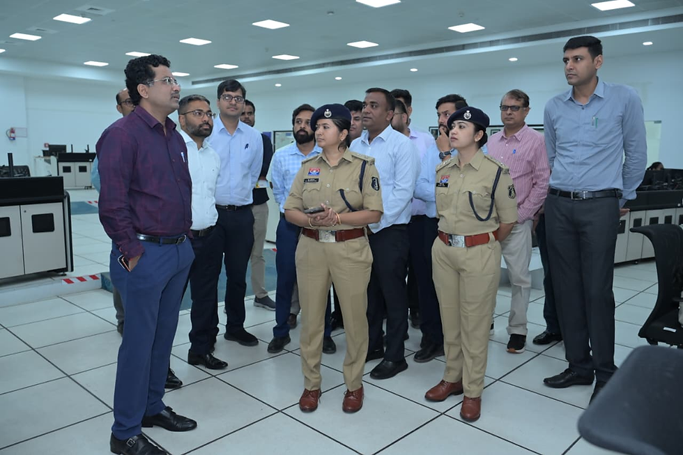 प्रमुख सचिव सोनमणि बोरा ने किया आईटीएमएस वार रूम का निरीक्षण...