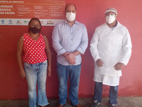 Renato Brandão visita posto de saúde do bairro Coreia