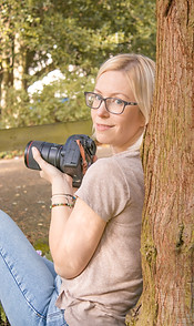 Headshot for fellow photographer | freelance portraits for families and businesses