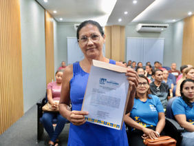 Moradores celebram entrega de títulos e avanço da regularização fundiária em Santarém
