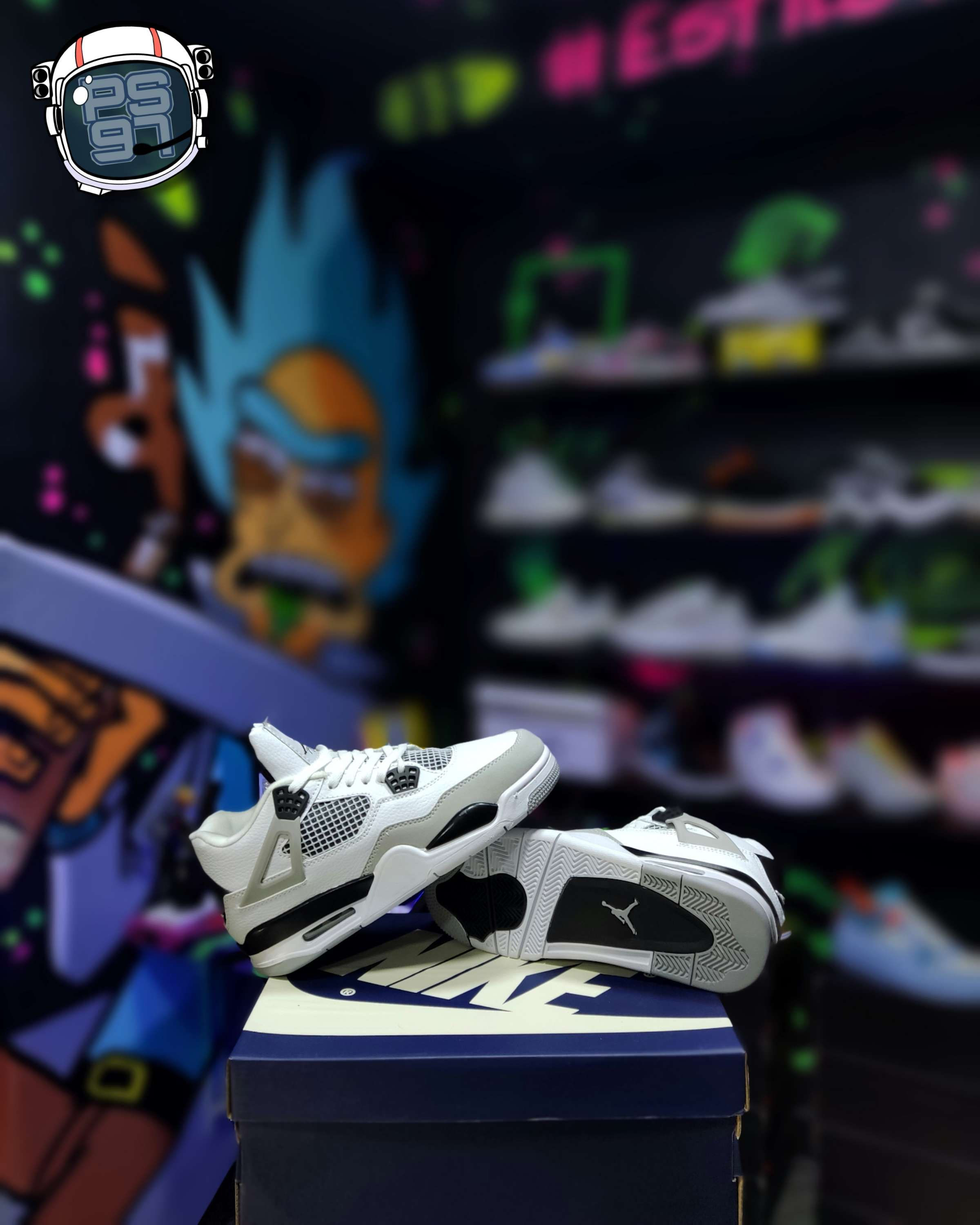 Jordxn IV Retro 4 Black Military - Four Blanco Negro gris baloncesto