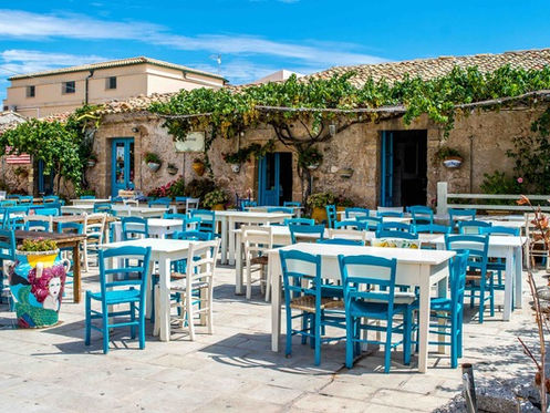 6 PAK ταβέρνες για φαγητό στην Αθήνα