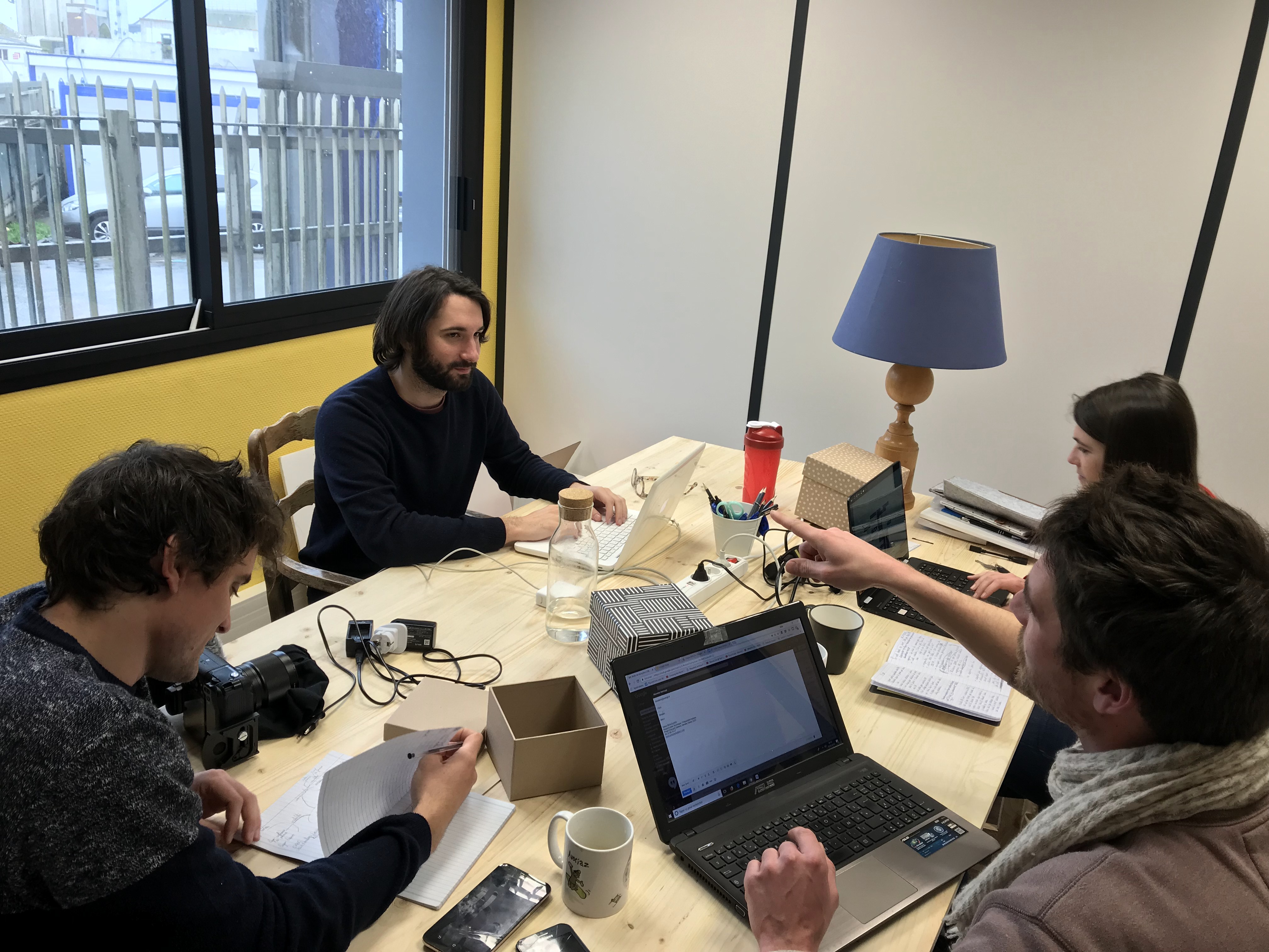 Installation nouveau bureau
