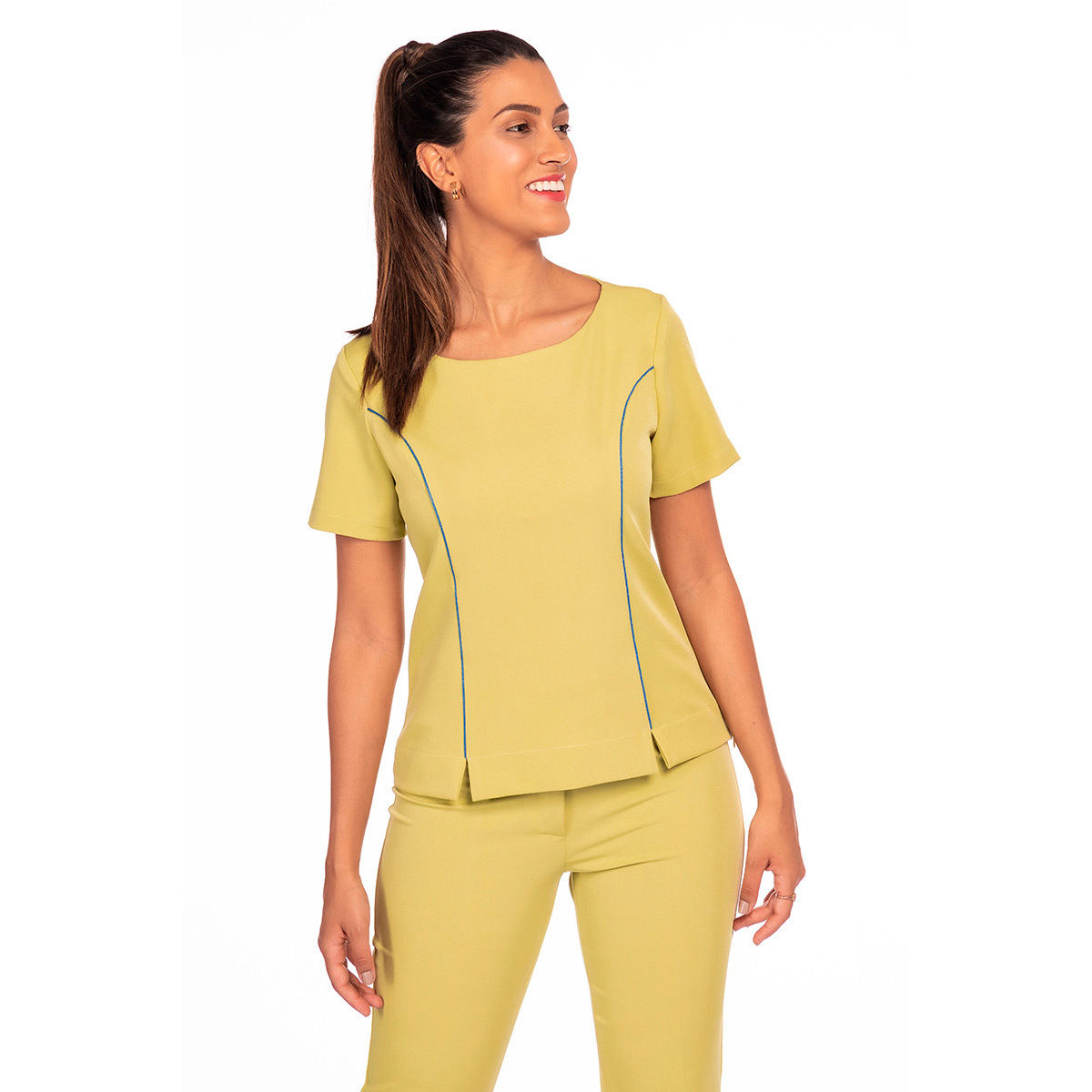 1103V- Corpete Decote Canoa, com Vivo nos Recortes