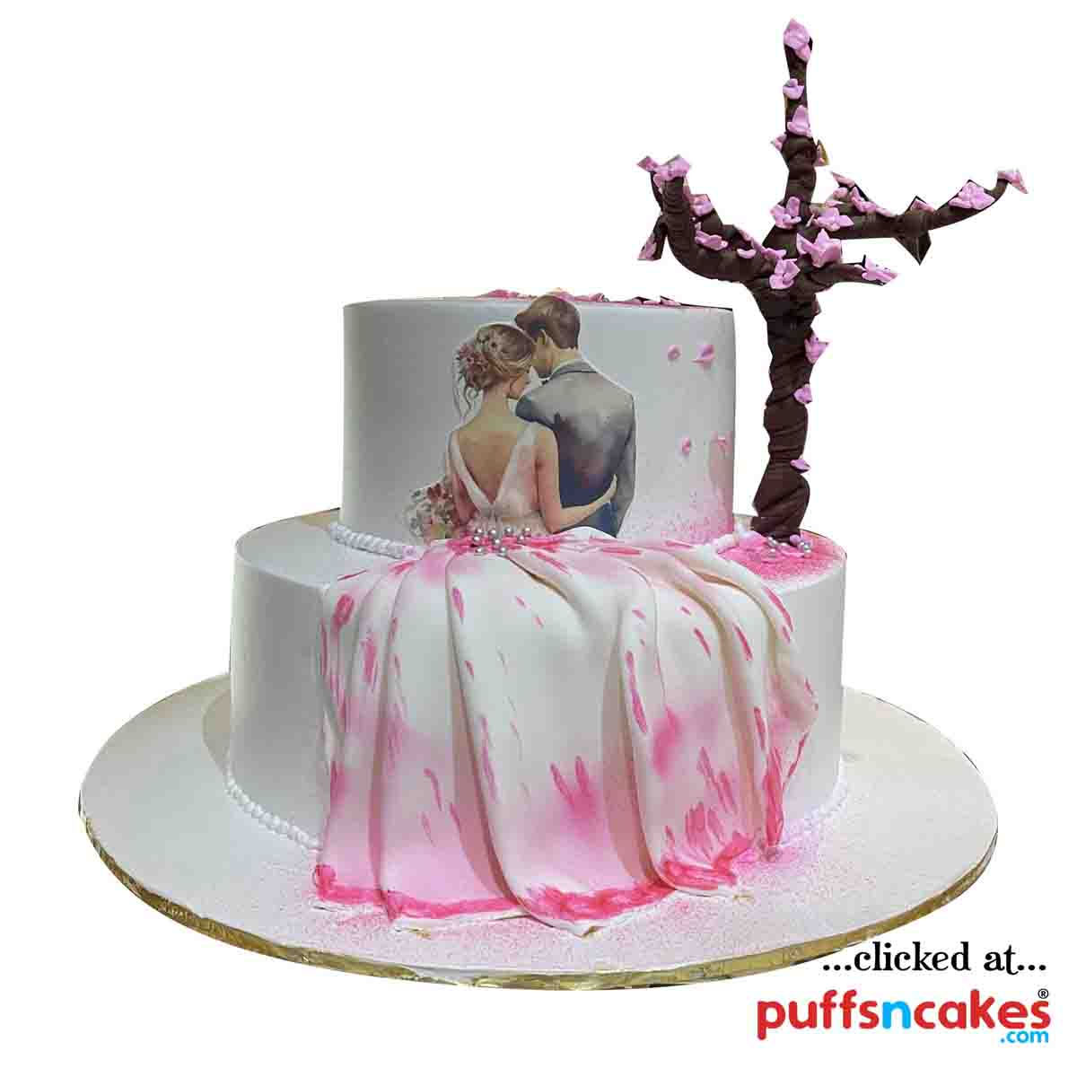 (1786) Couple Anniversary Wedding Love Theme Tier Cake