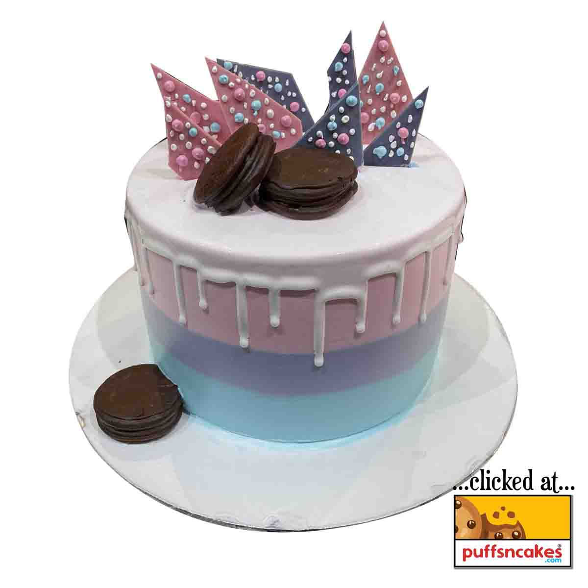 (897) General Theme Chocolate Spikes Cake