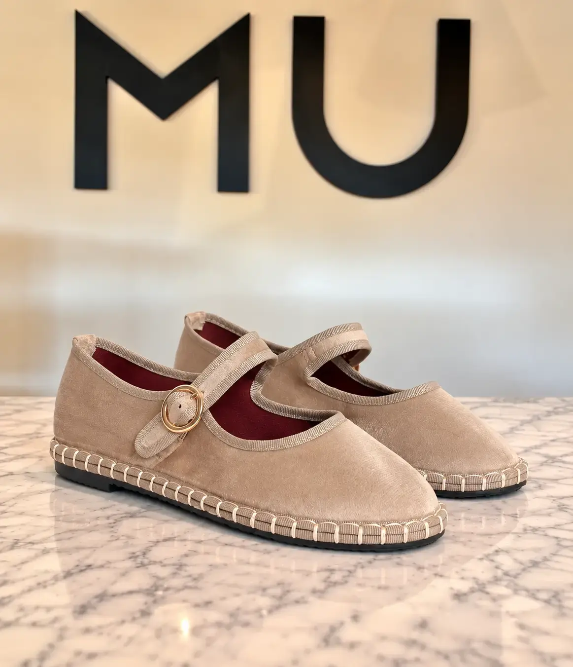 BAILARINA TERCIOPELO BEIGE