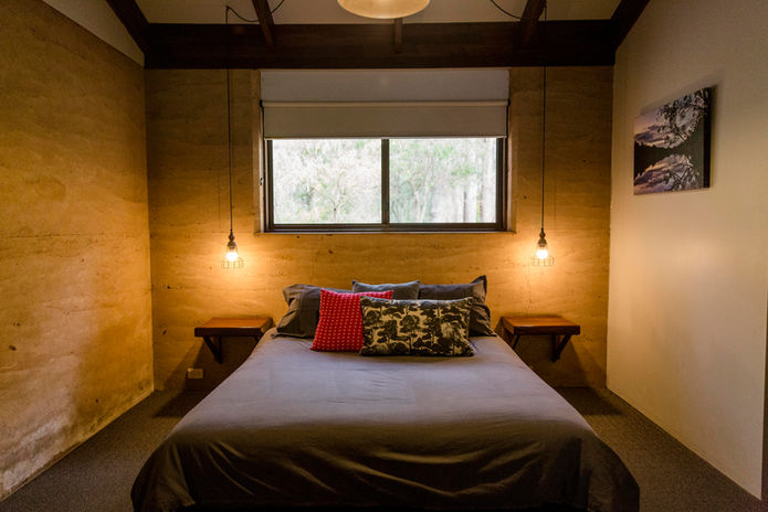 Margaret River Cottage Accommodation ~ Self contained cottages in native Karri forest