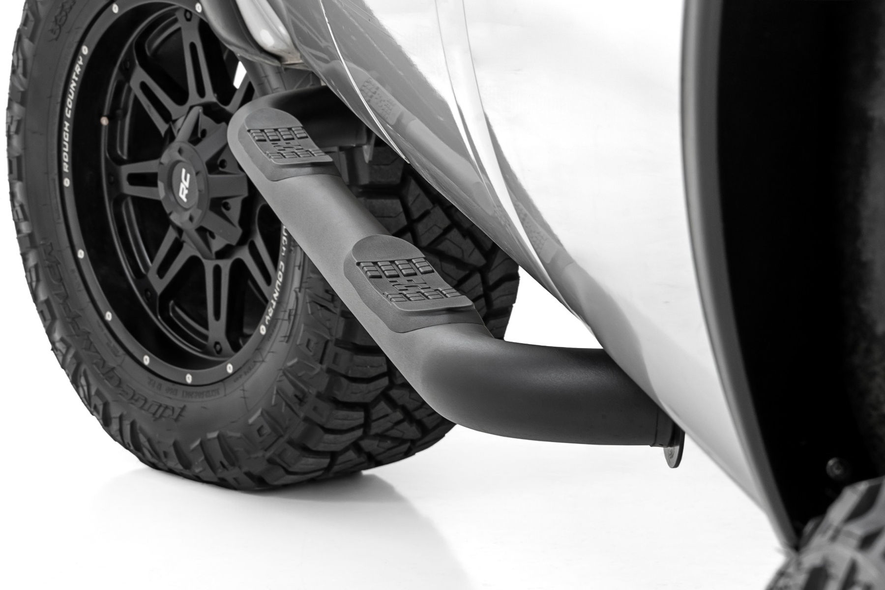 Nerf Steps - 3-Inch Tube - Crew Cab - Ford 99-16