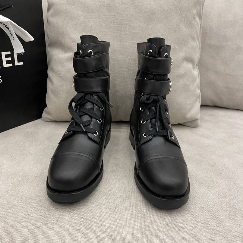 Miniature : Bottines Chanel 