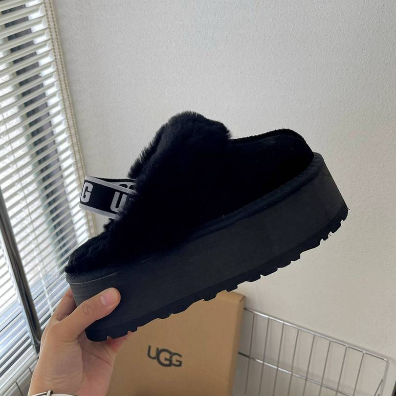 Miniature : UGG