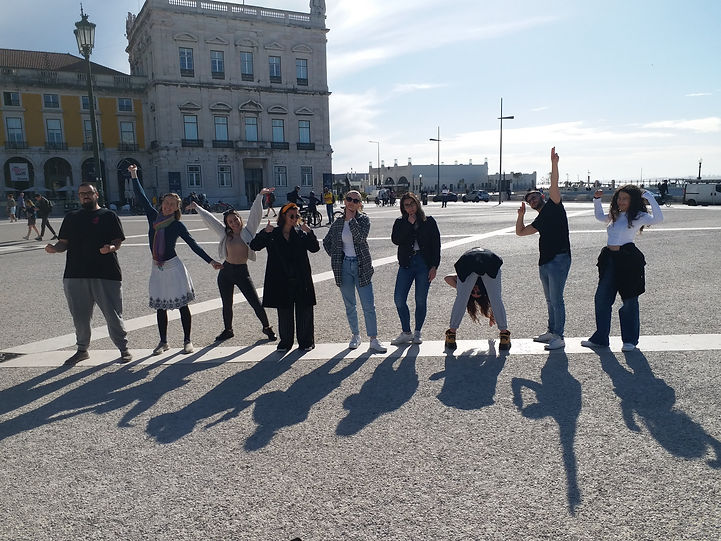 Fotos Youth Workers Projecto Youth in Art Let´s Talk About Your Wings.jpg