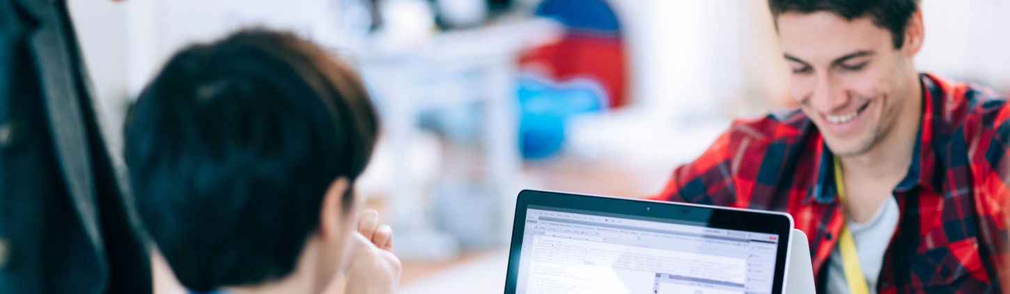 スタートアップ開発チーム