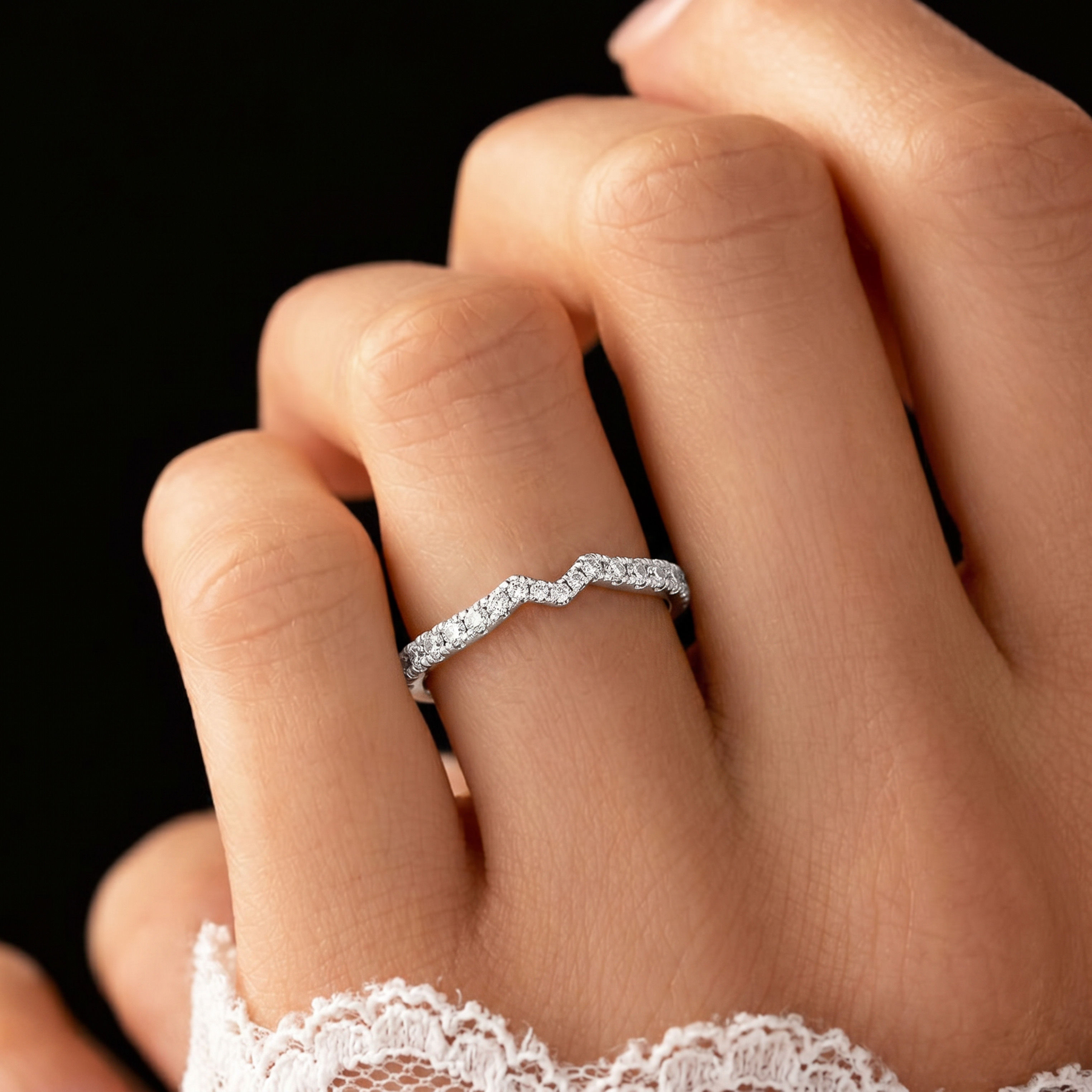 Monogramme d'Amour | M-shaped Curve Half Eternity Diamond Ring | 18K White Gold