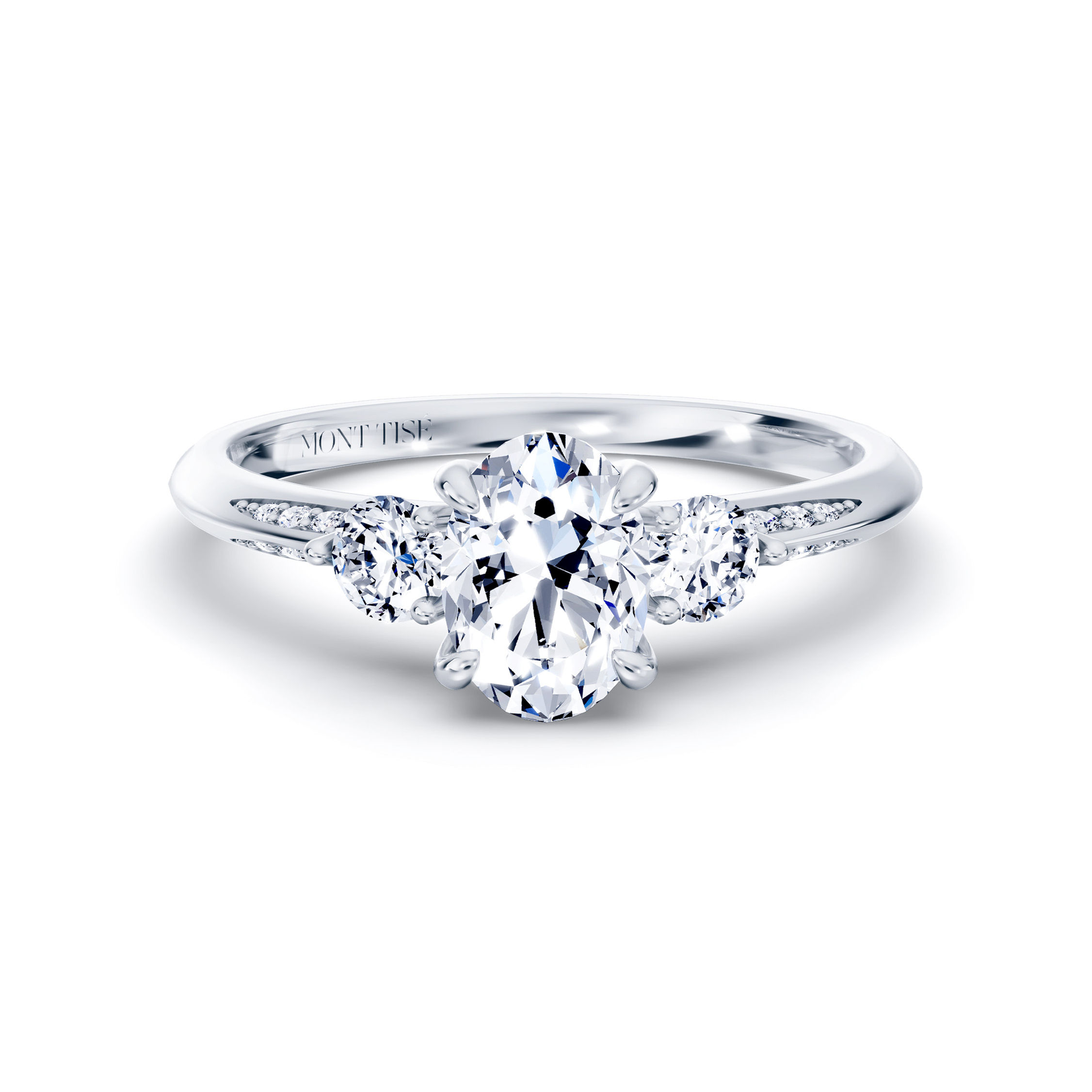 Destinée |Exquisite Oval Three-Stone Engagement Diamond Ring