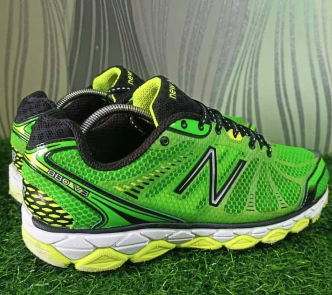 NEW BALANCES 880 V3