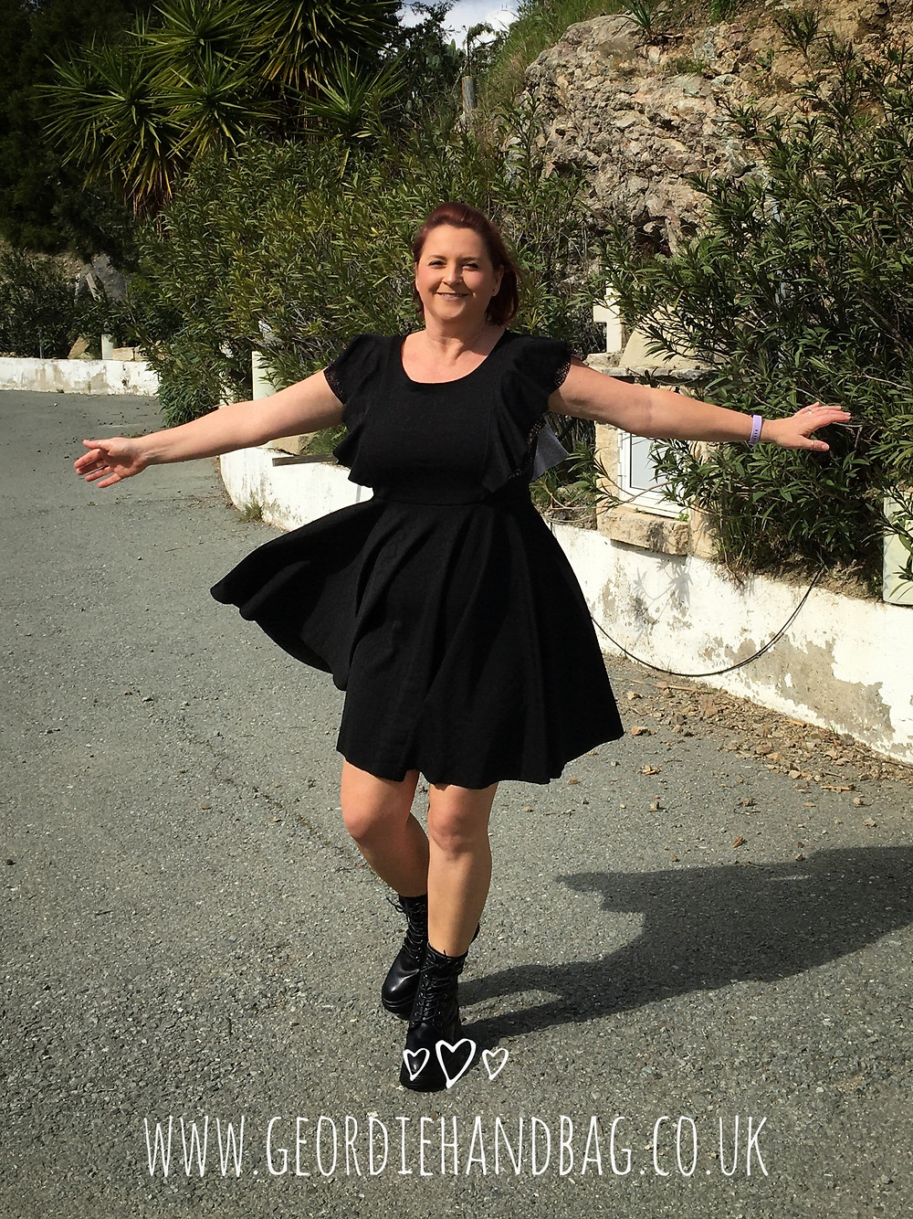 A Review of The Crimson Dress by George & Ginger Patterns.