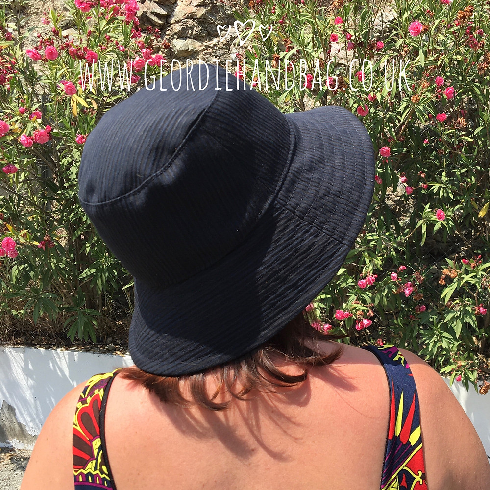 Ultimate Bucket Hat Flosstyle