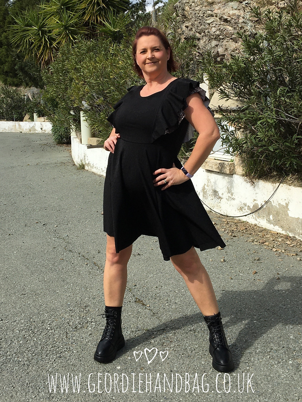 A Review of The Crimson Dress by George & Ginger Patterns.