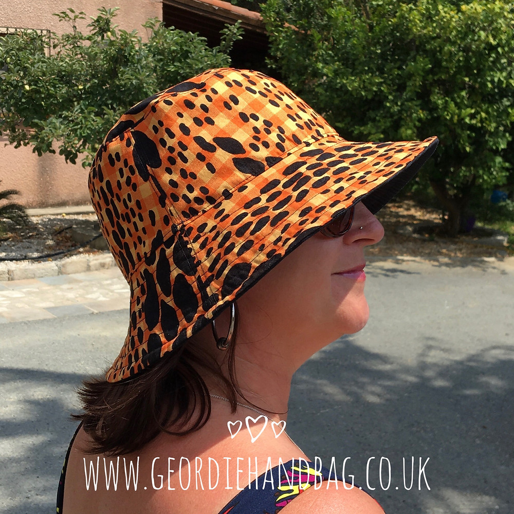 Ultimate Bucket Hat Flosstyle