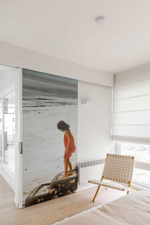 SoulforSea is a three-bedroom apartment that delights with its sense of comfort and luxury.