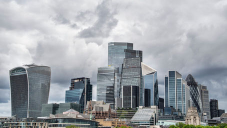 5 Mistakes Even Smart Investors Make (And Keep Making)