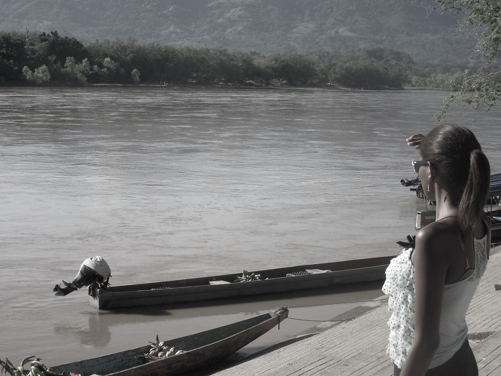 El rio Magdalena visto desde la Dorada Caldas, Colombia