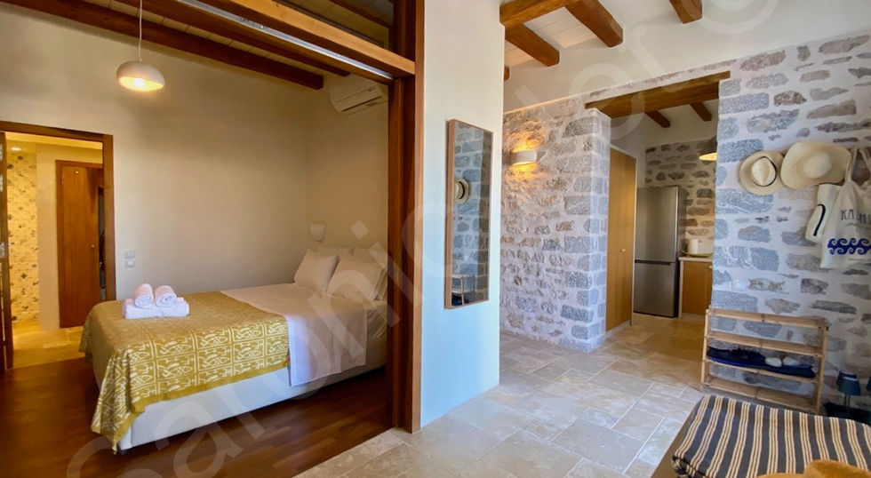 2 or 3 bedroom house for sale, hydra island greece, fully furnished, in perfect condition.