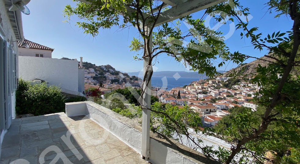 2 bedroom house for sale on hydra island greece